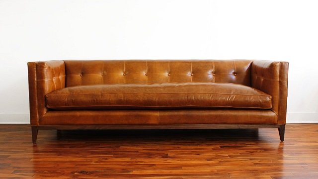 Memelihara Meja Sofa Tamu Agar Tidak Berbau