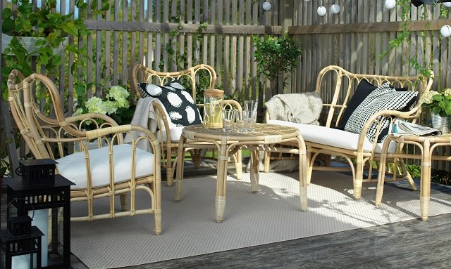 Cara Memilih Furniture Kayu Minimalis untuk Teras Rumah