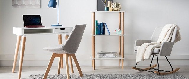 Memanfaatkan Meja Belajar Kayu untuk Bisnis Besar